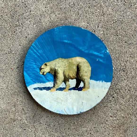 Hand Painted Polar Bear Painting on Shell - Picture 4 of 16